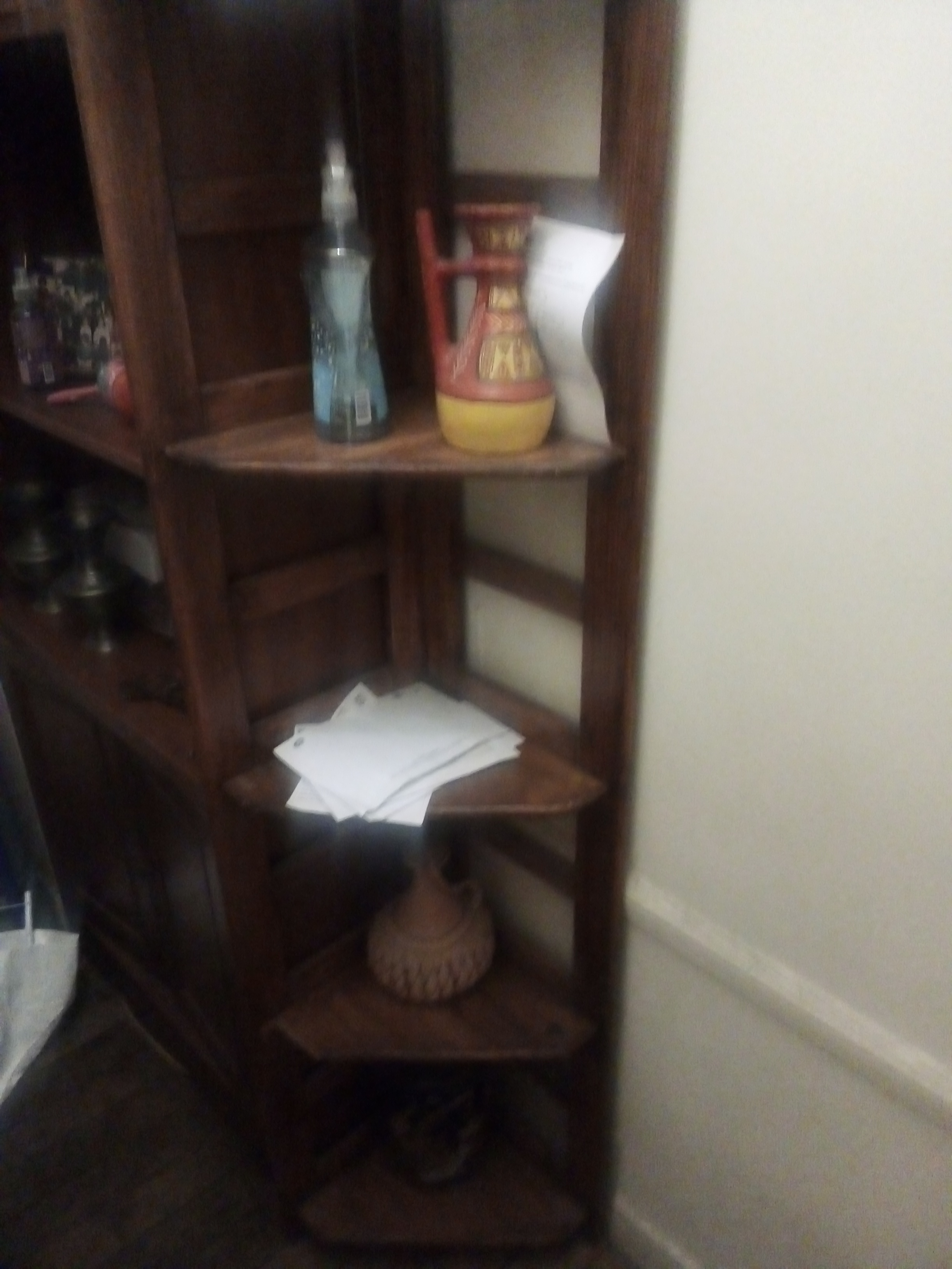 �tag�res en bois 0 Pantin (93)