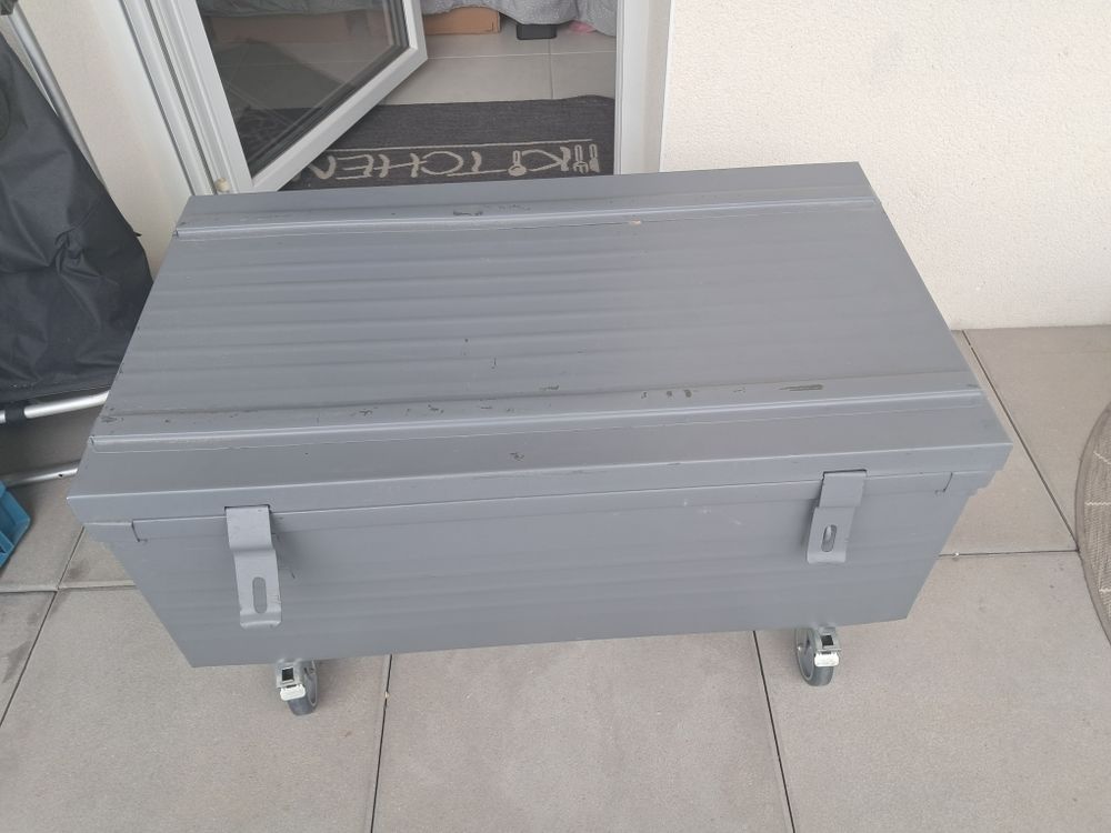 �tag�res neuves, cantine en t�le 0 B�ziers (34)