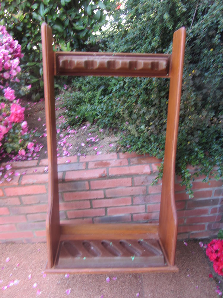 Etag�res 40 Neuilly-le-R�al (03)