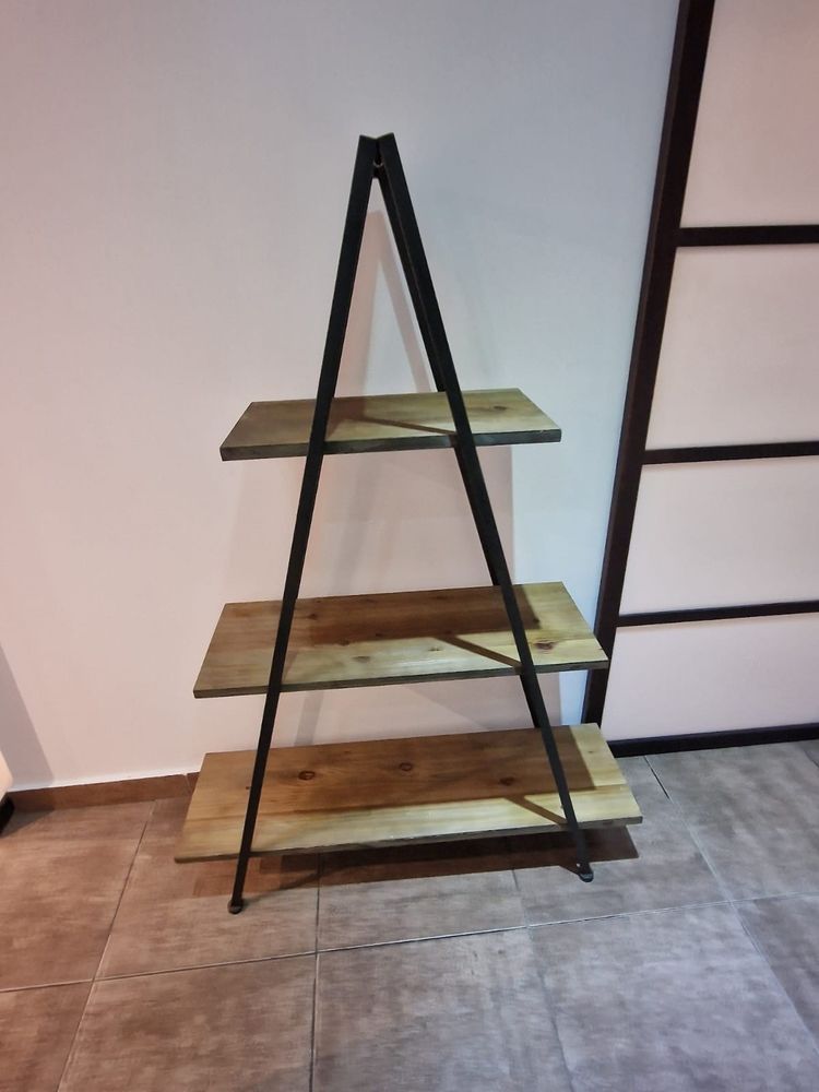 etagiere 90 � 90 Cannes (06)