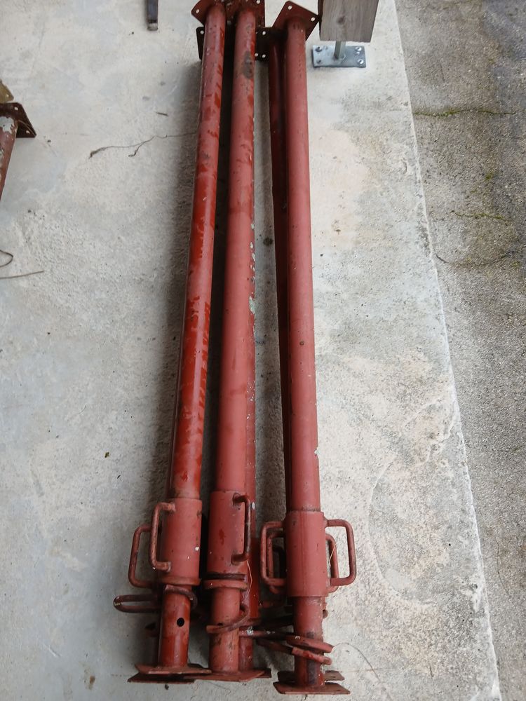 �tais m�tallique r�glable 80 Marles-en-Brie (77)