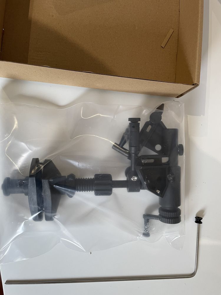 Etau montage mouche 49 Seysses (31)