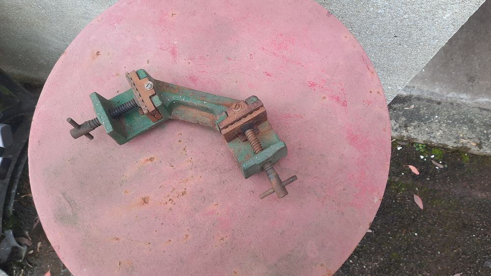 �taux de soudeur 15 Dampierre-en-Yvelines (78)