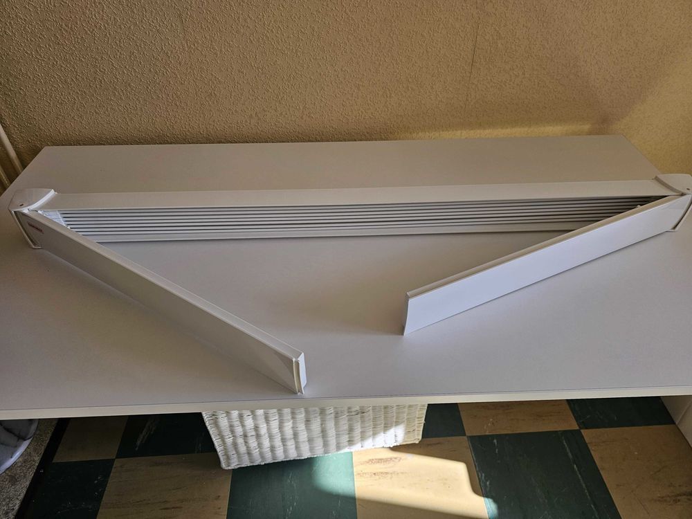 Etendoir �  linge mural Neuve. largeur 1 m�tre 20 Morhange (57)