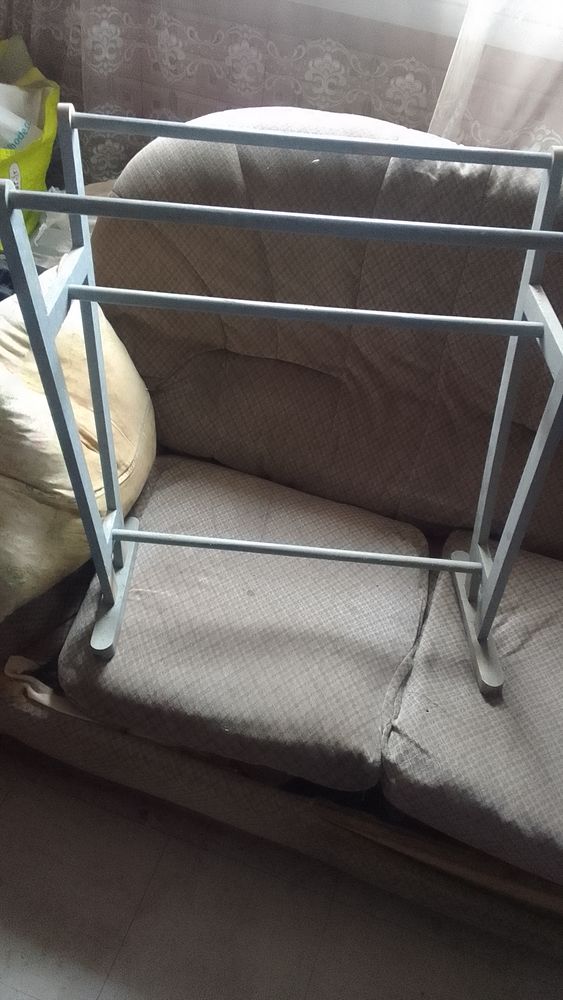 etendoir a linge 0 Noisy-le-Sec (93)