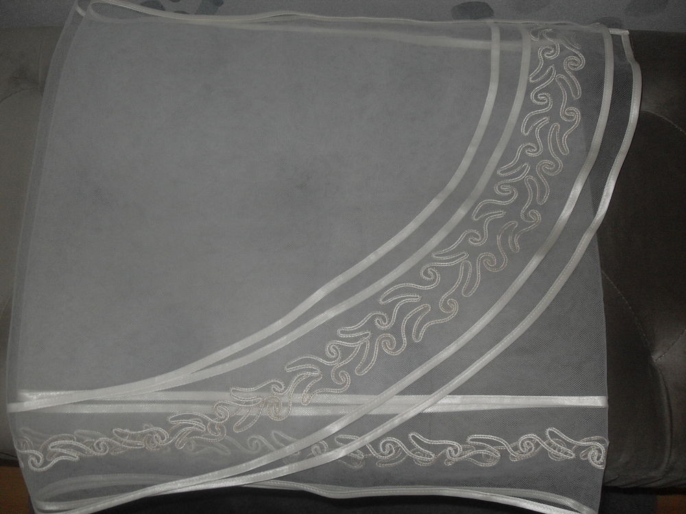 Etole en tulle 30 Saint-Germain-au-Mont-d'Or (69)