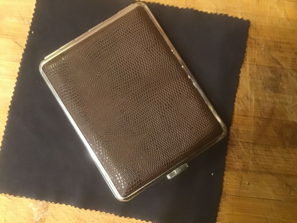 �tui � cigarette 49 Le Plessis-P�t� (91)