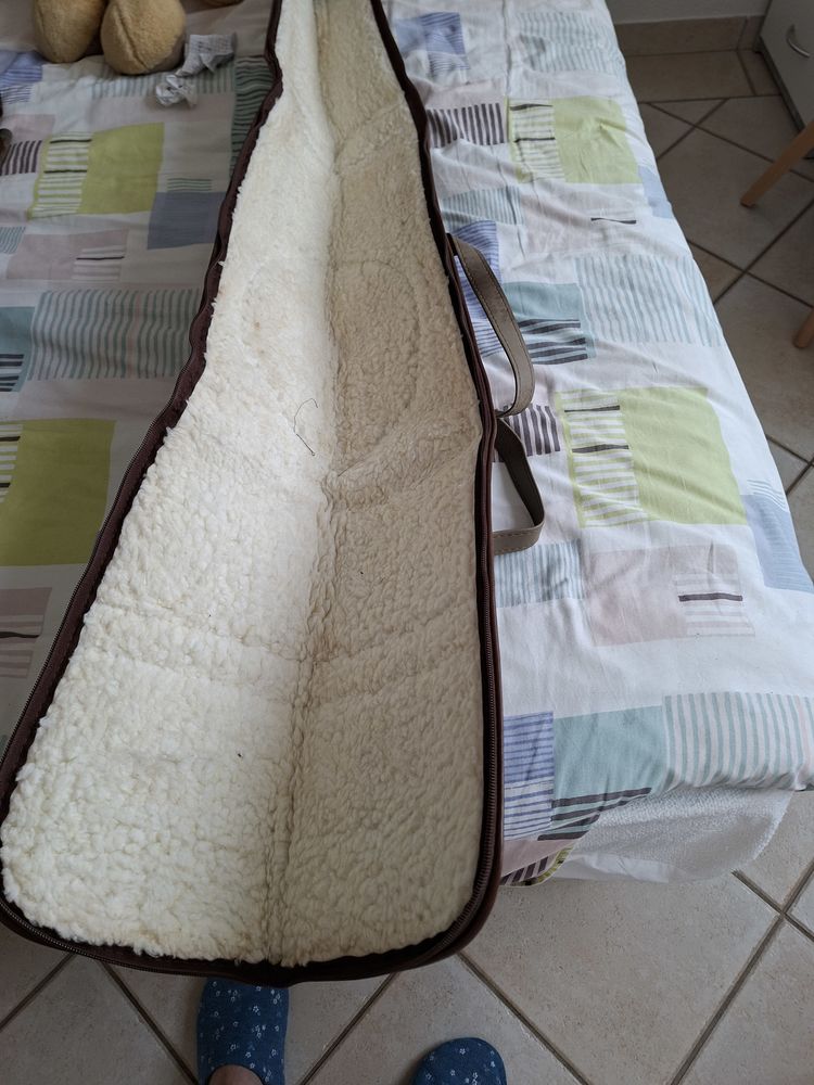 ETUI FUSIL 15 Fr�jus (83)