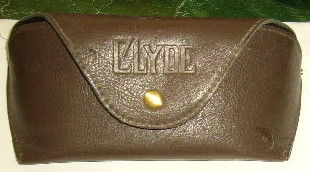 etui a lunettes cuir ELYDE 6 Versailles (78)