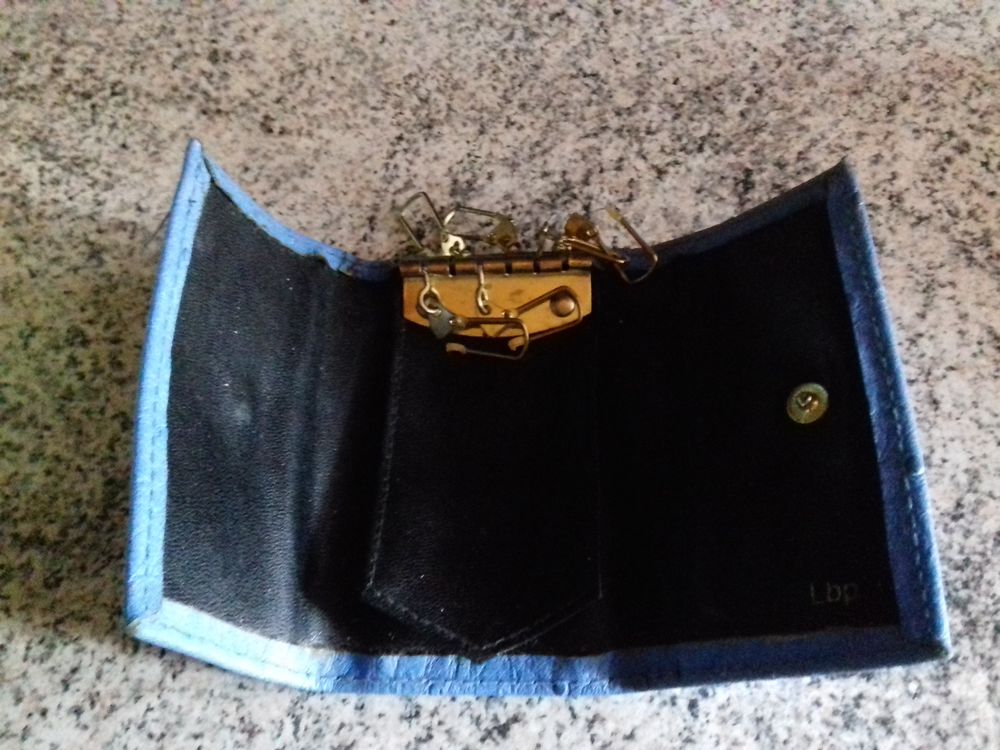 Etui Porte cl�s 8 Saulieu (21)