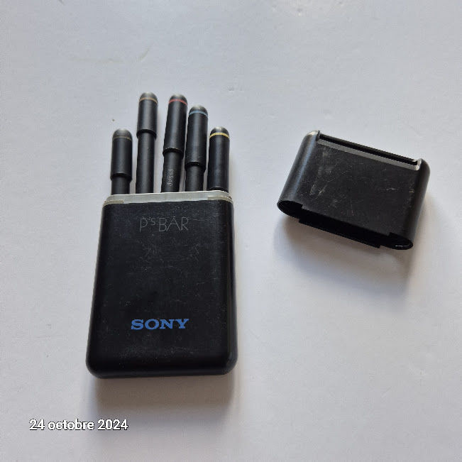 Etui porte stylo, crayon, et surligneur De Marque Sony, 1985 25 Saumur (49)