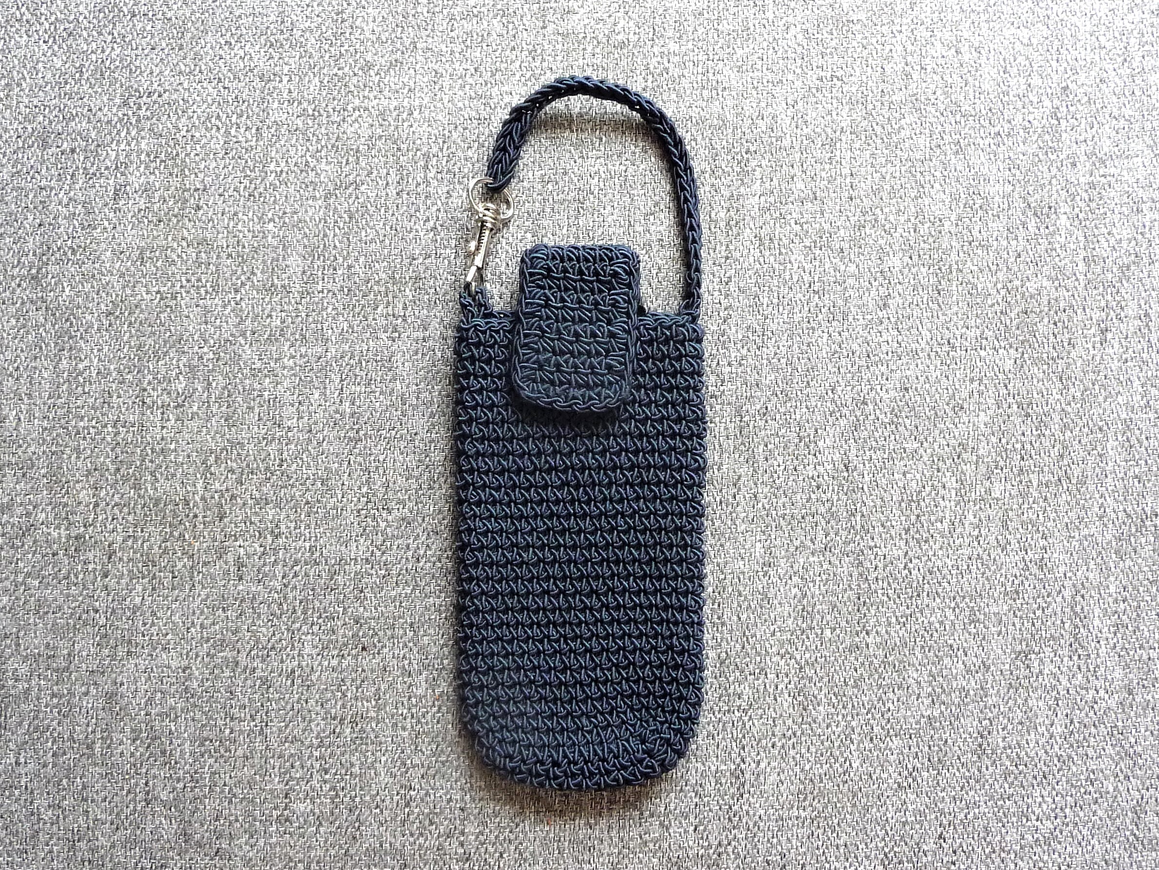 Etui Rectangulaire Bleu Marine pour T�l�phone- Miss Terre 2 Paris 15 (75)