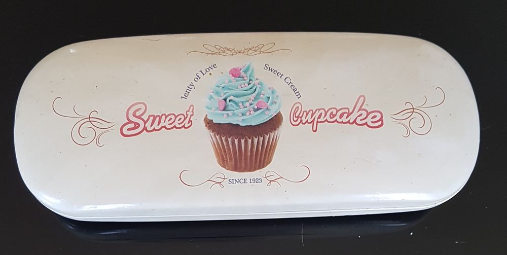 Etuis � lunettes rigide vintage neufs Int�rieur velours 15 Agde (34)