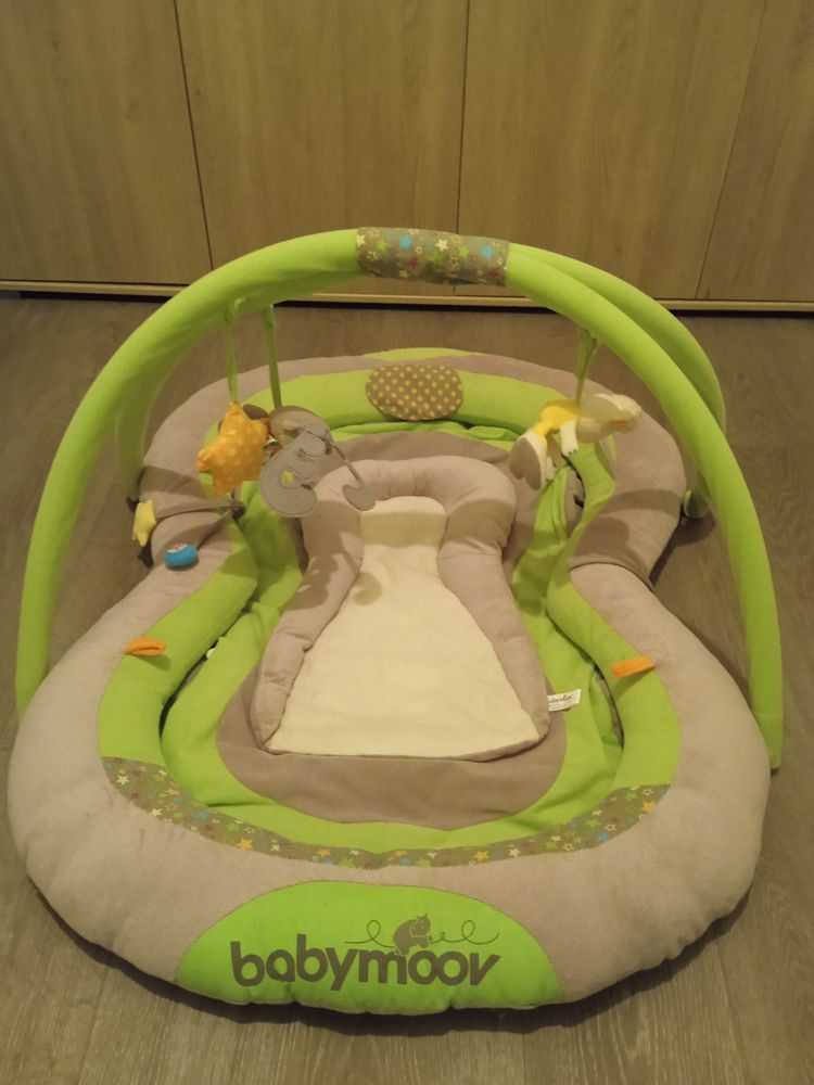 NID D �VEIL BABYMOOV 45 Joigny (89)