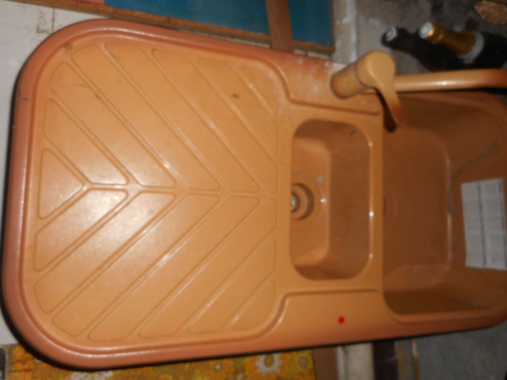 �vier  2 bacs jamais install� 50 �vian-les-Bains (74)