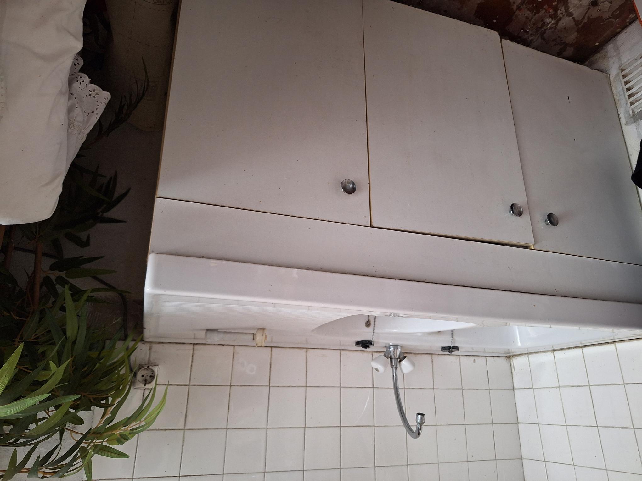 Evier cuisine c�ramique + robinetterie + meuble 3 portes 250 Foug�res-sur-Bi�vre (41)