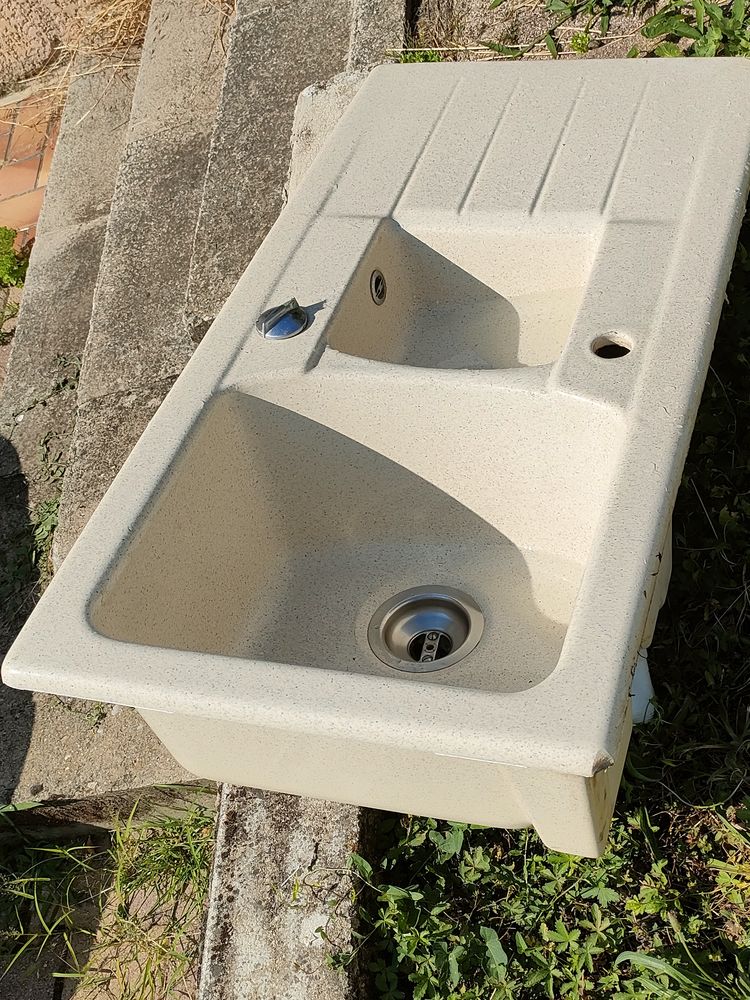 EVIER DE CUISINE 130 Charantonnay (38)