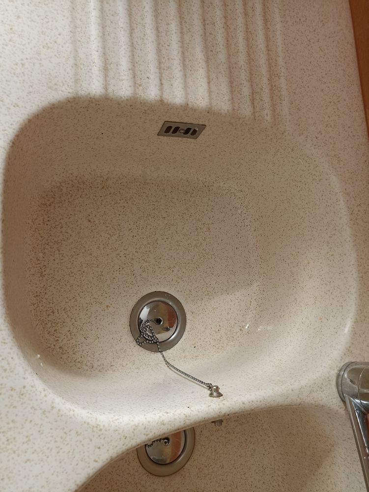 Evier - double bacs - couleur gr�s beige 55 Pau (64)