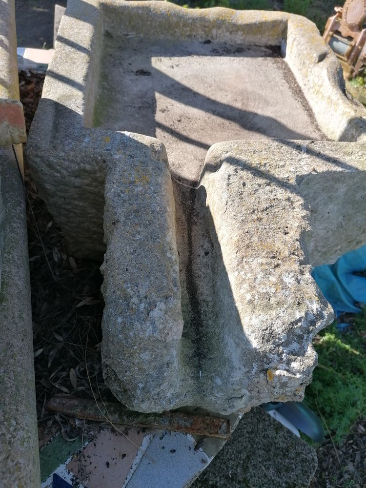 �vier en granite 350 Saverdun (09)