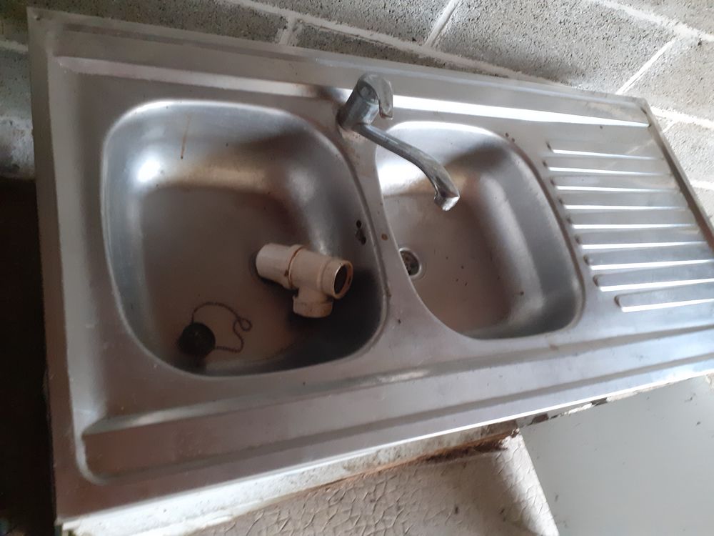 �vier inox double bacs 20 Argentr�-du-Plessis (35)