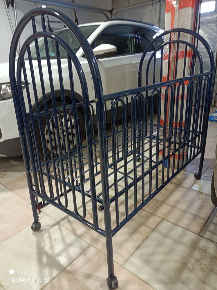 Lit �volutif en M�tal bleu 120 x 60 45 Tierc� (49)