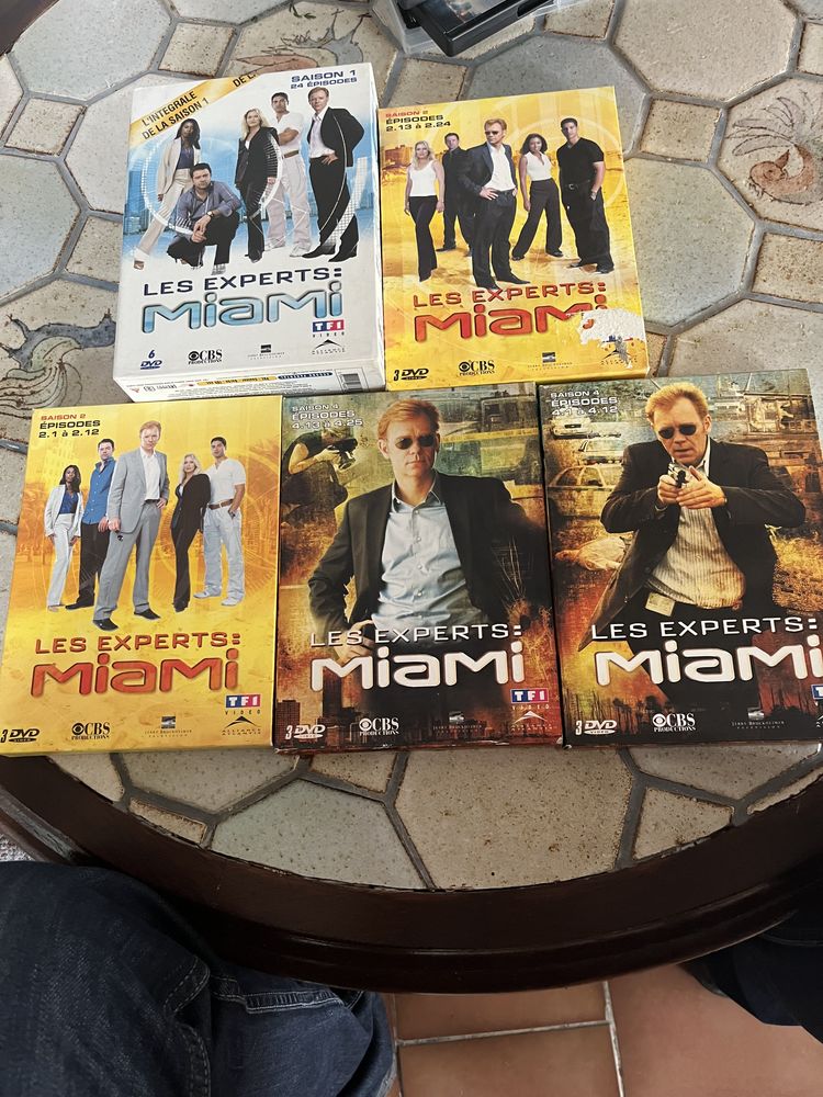 DVD les experts de Miami 10 La Fert�-Gaucher (77)
