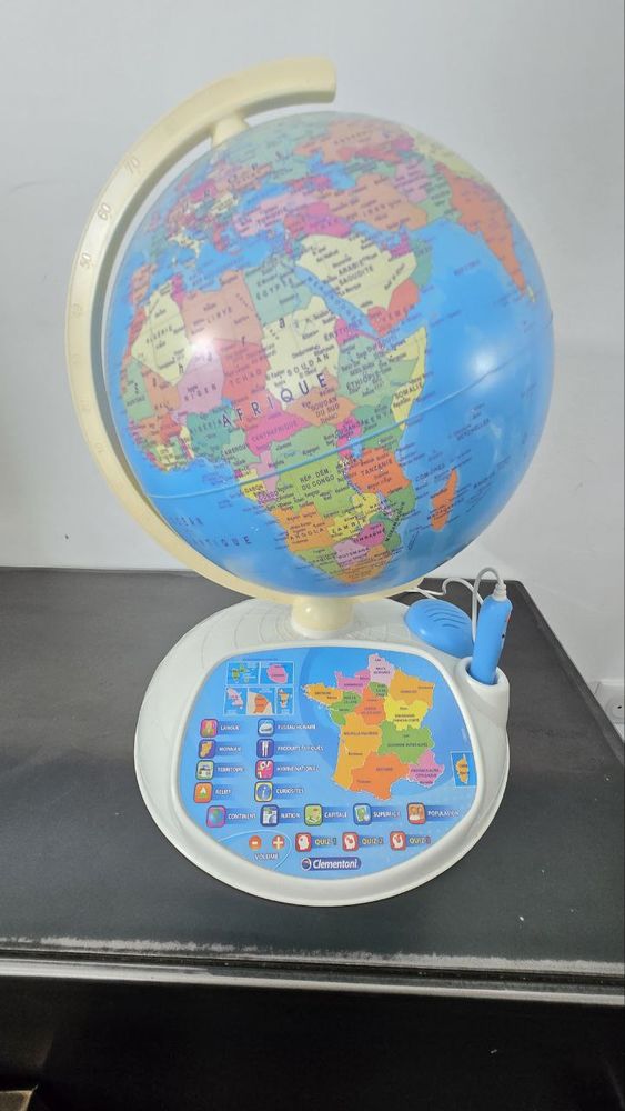 ExploraGlobe Clementoni - Jeu �ducatif (Nantes) 10 Thouar�-sur-Loire (44)