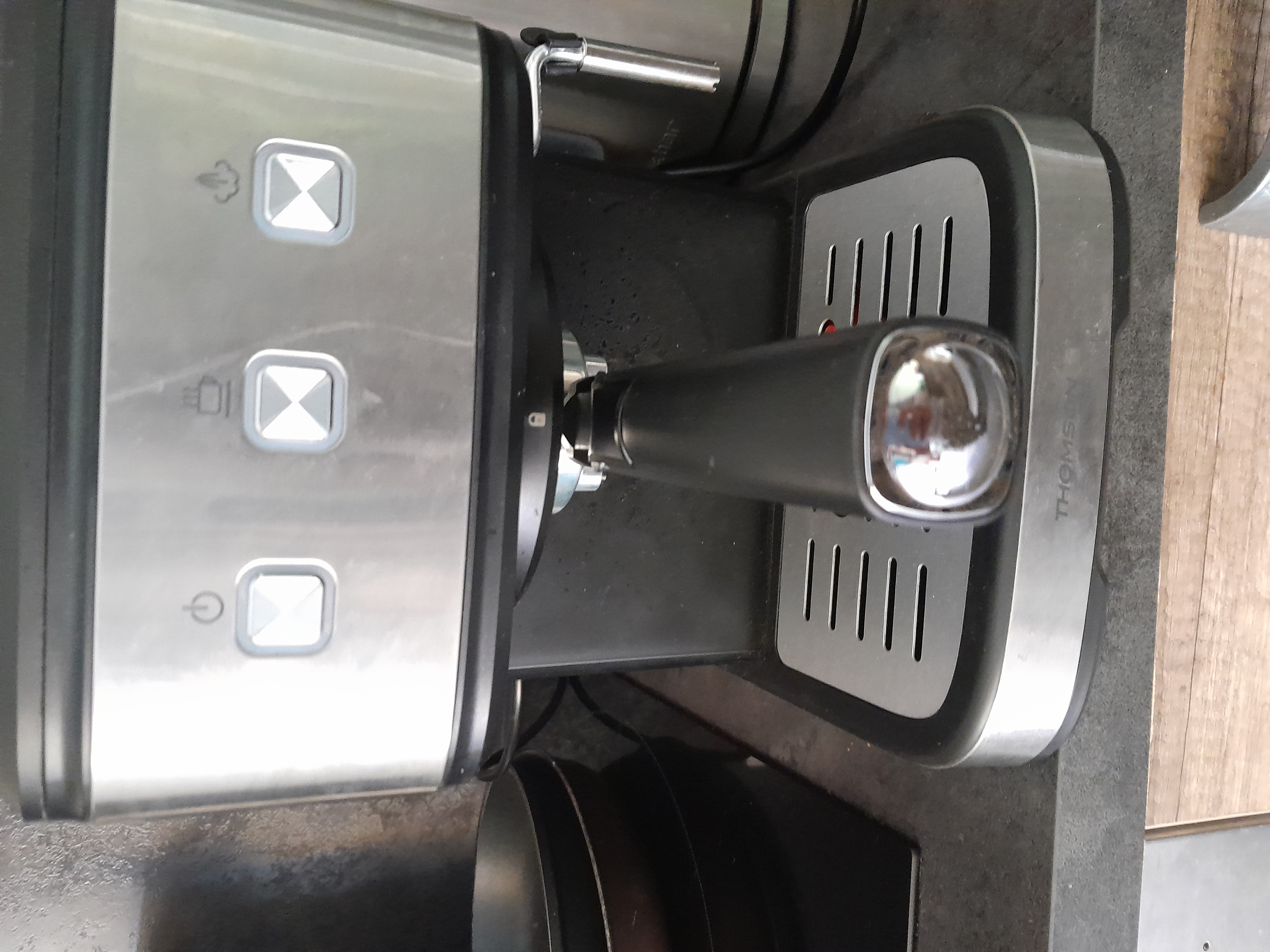 Expresso pur
THOMSON THES212MX 30 Bezons (95)