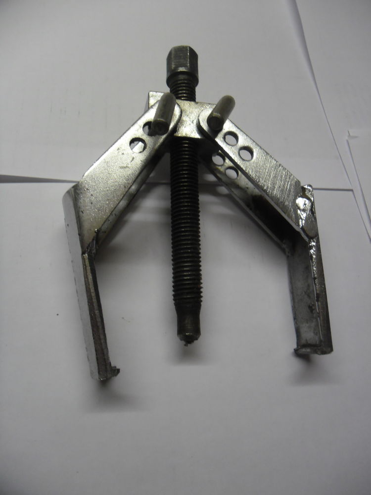 extracteur/cle � bougie 20 Borey (70)