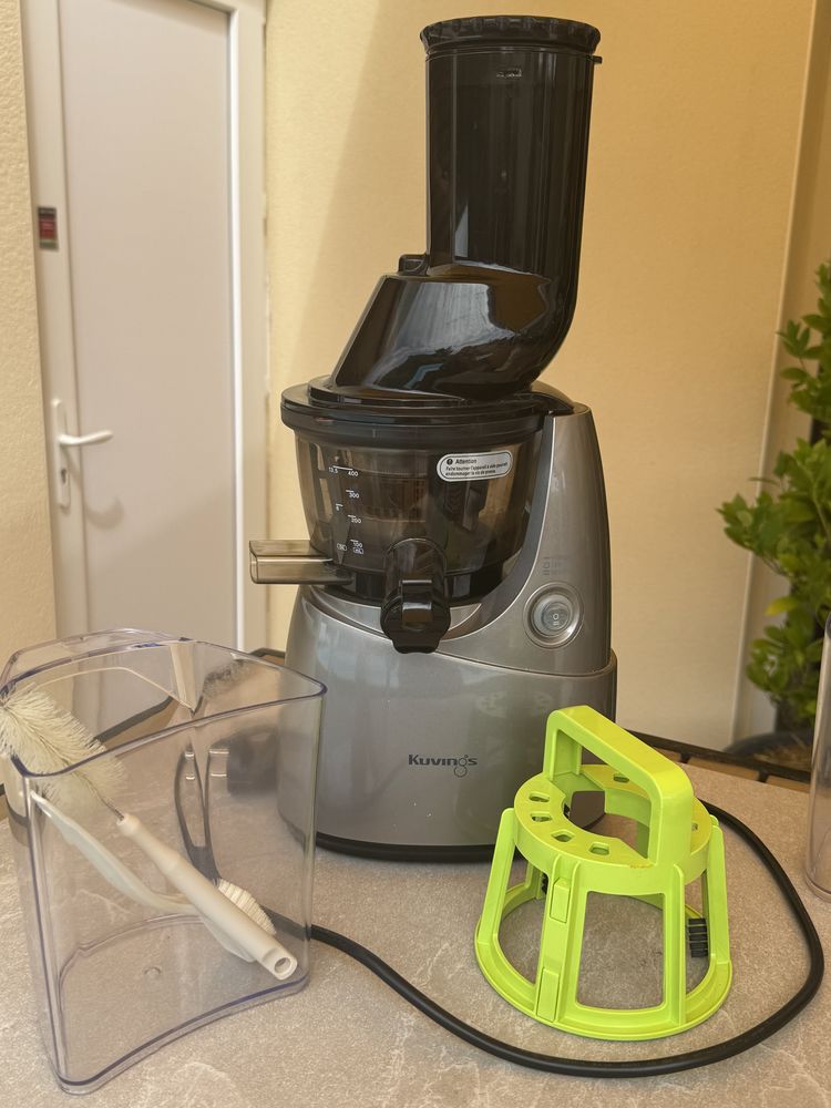 Extracteur de jus  marque KUVINGS 70 Saint-Vincent-de-Tyrosse (40)