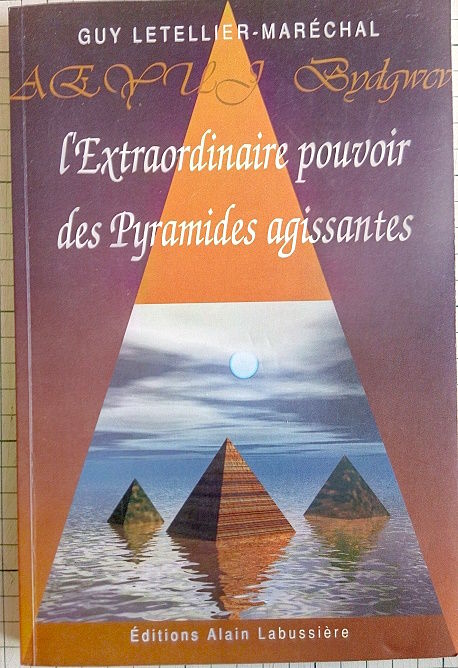 L'extraordinaire pouvoir des pyramides agissantes 7 Vals-les-Bains (07)