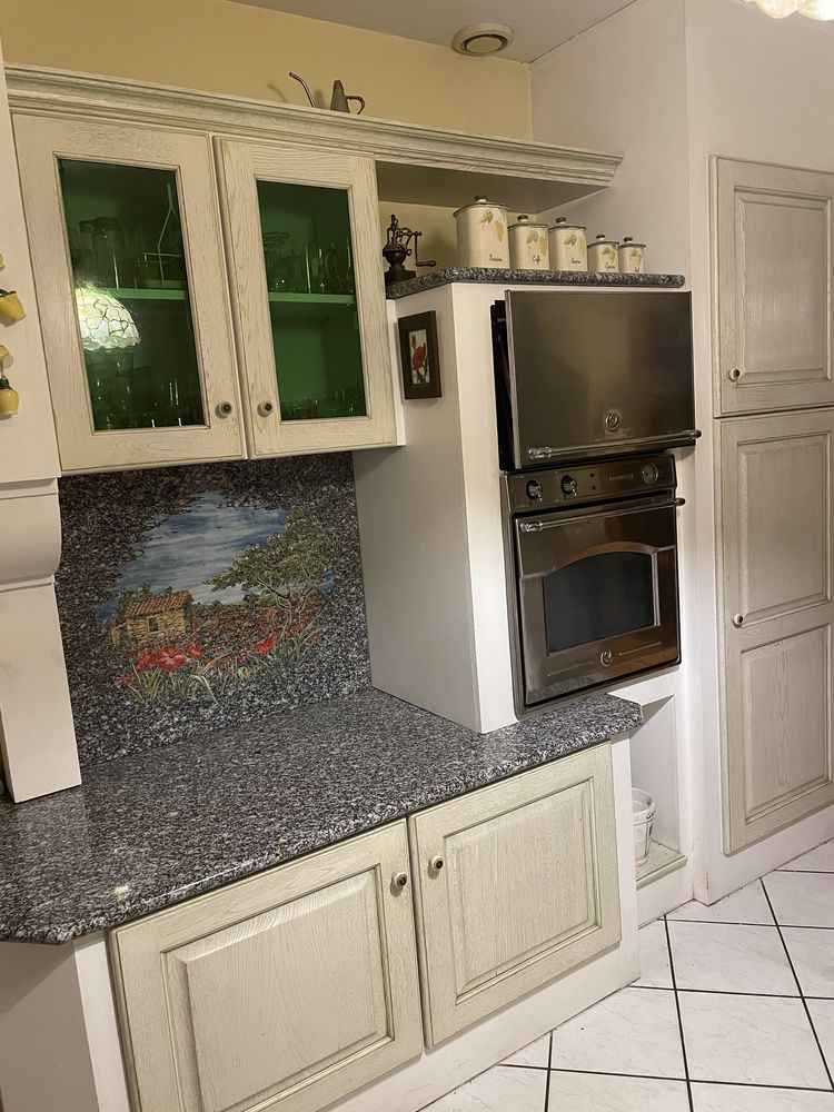 FACADES EN CHENE MASSIF CUISINE AMENAGEE 680 Burlats (81)