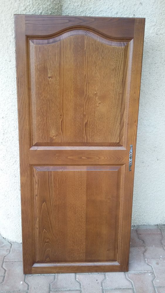 4 fa�ades de meubles en ch�taignier 50 Sourcieux-les-Mines (69)