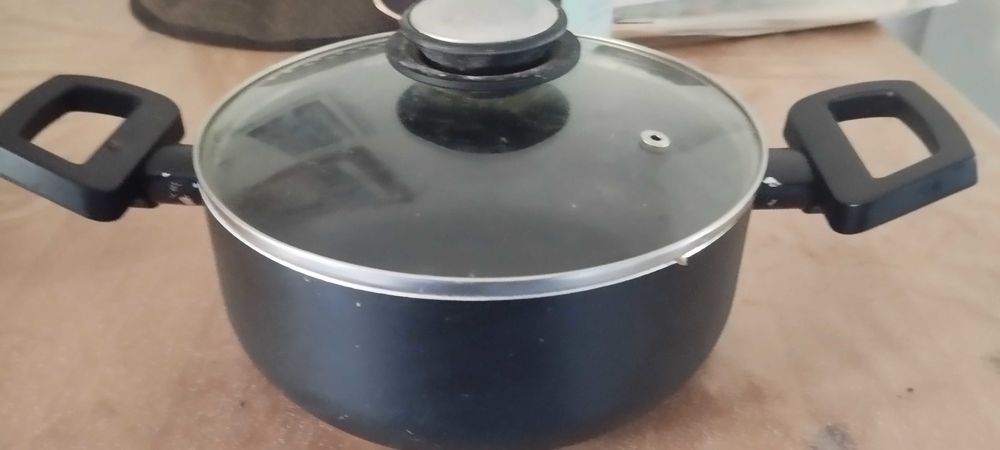 faitout 10 Fr�jus (83)