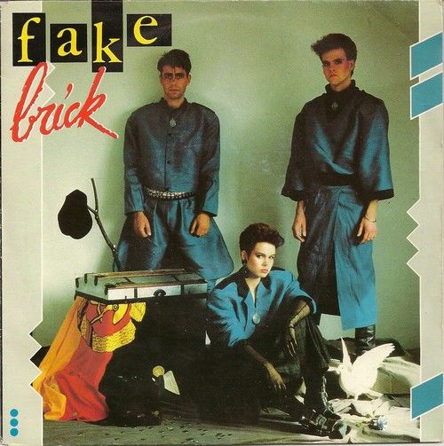 Fake Brick 5 Maurepas (78)