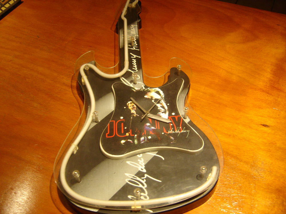 FANS DE JOHNNY HALLIDAY 0 Caluire-et-Cuire (69)