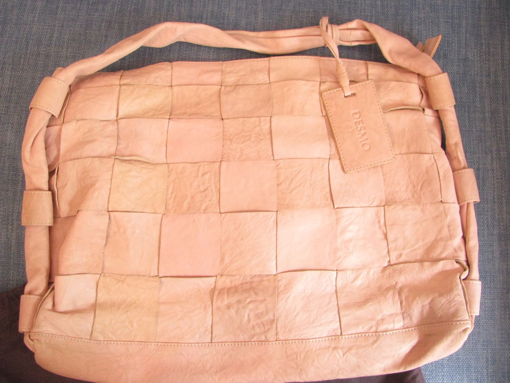 Fantastique sac rose � main en cuir 20 Bures-sur-Yvette (91)