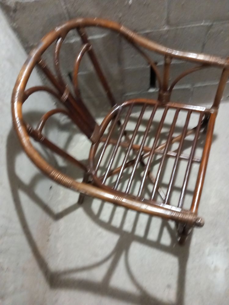 Fauteil en bois d'osier 20 Montrouge (92)