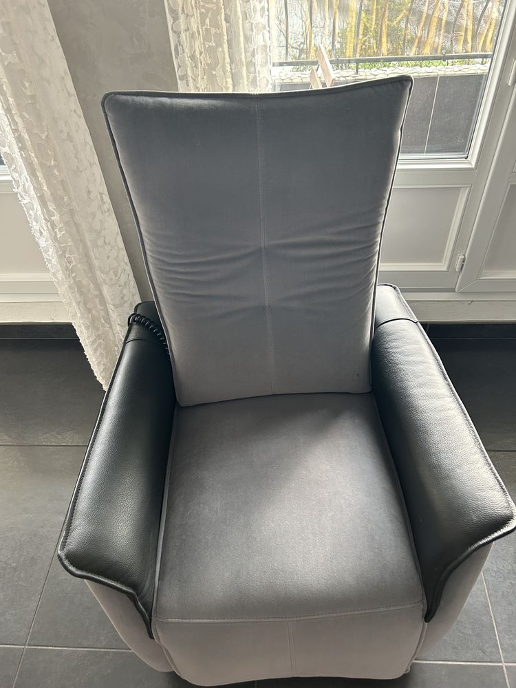 Fauteuil aide au relevage relax t�l�command� multifonctions 450 La Mulati�re (69)