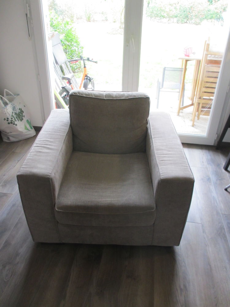 Fauteuil alin�a caf� au lait 0 Saint-Pierre-du-Perray (91)