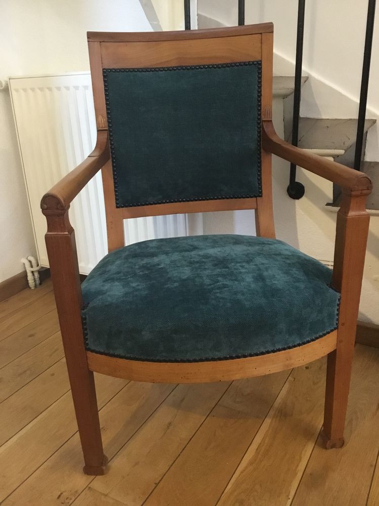 Fauteuil ancien en merisier 220 Nogent-le-Rotrou (28)