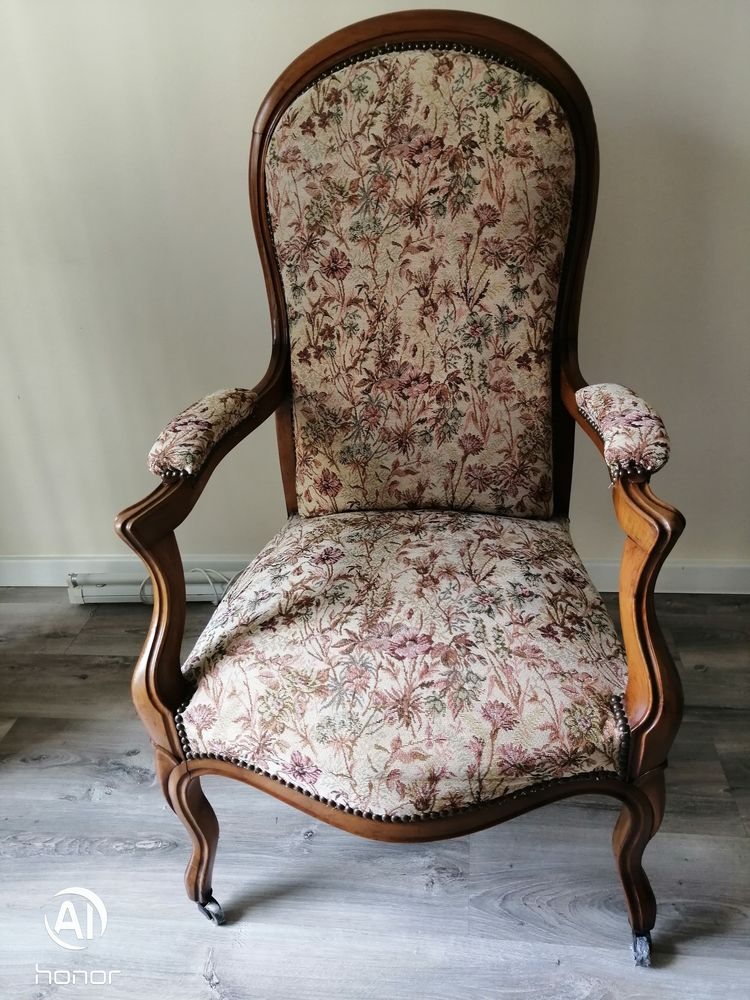 FAUTEUIL  ANCIEN 0 Meudon La Foret (92)