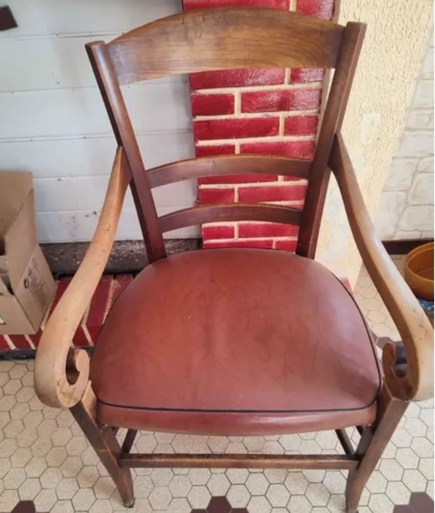 fauteuil ancien 30 Moutiers-sous-Argenton (79)