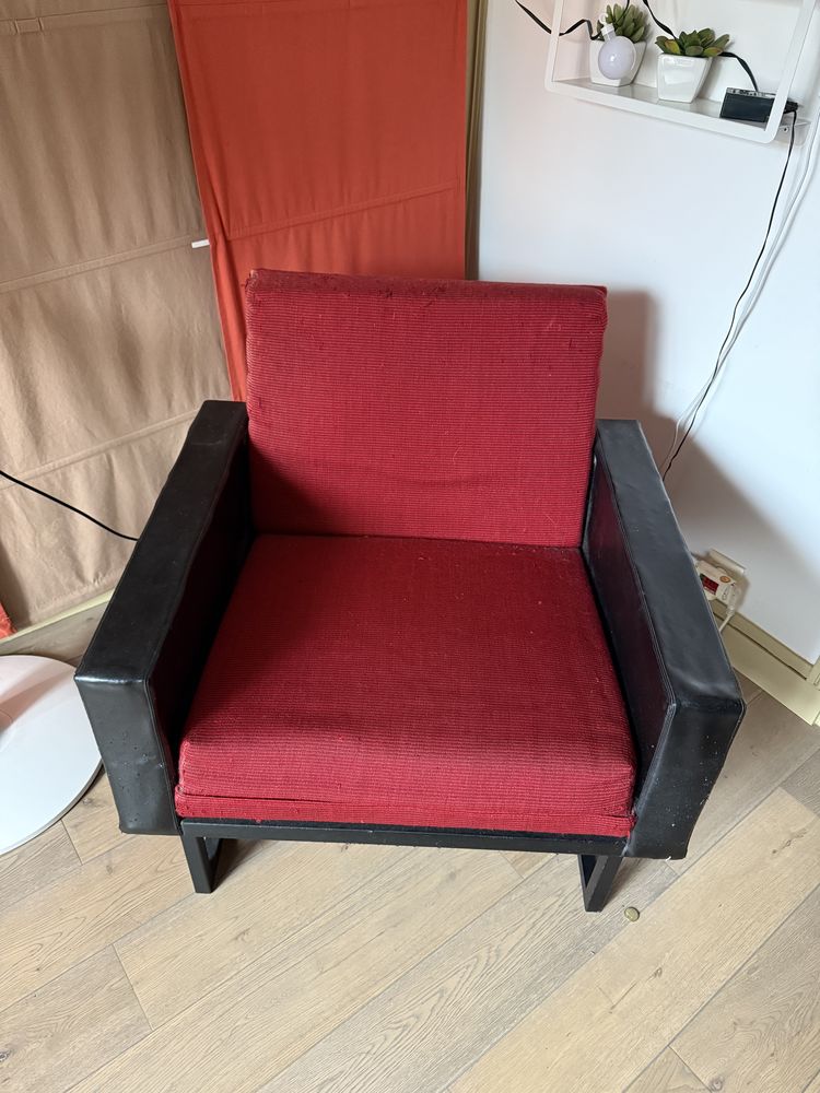 Fauteuil des ann�es 60 0 Villiers-sur-Marne (94)