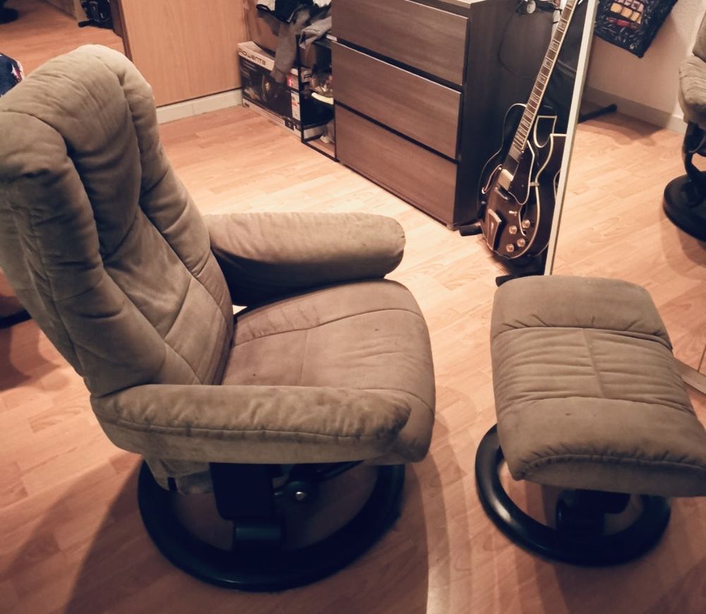 fauteuil articul� avec repose pieds 230 Nice (06)