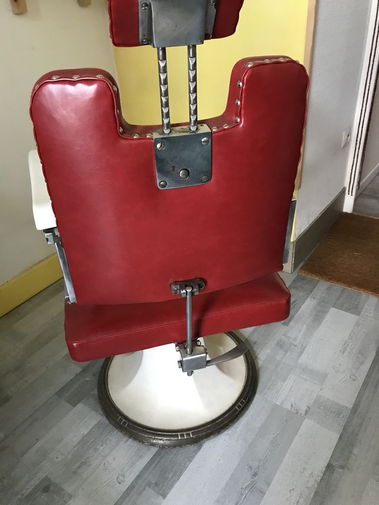 fauteuil barbier 1500 Mussidan (24)