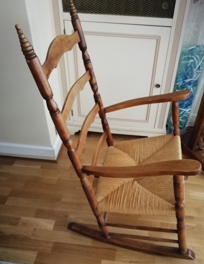Fauteuil  a bascule en ch�ne Si�ge  Paill�e neuve 0 Saint-Germain-en-Laye (78)