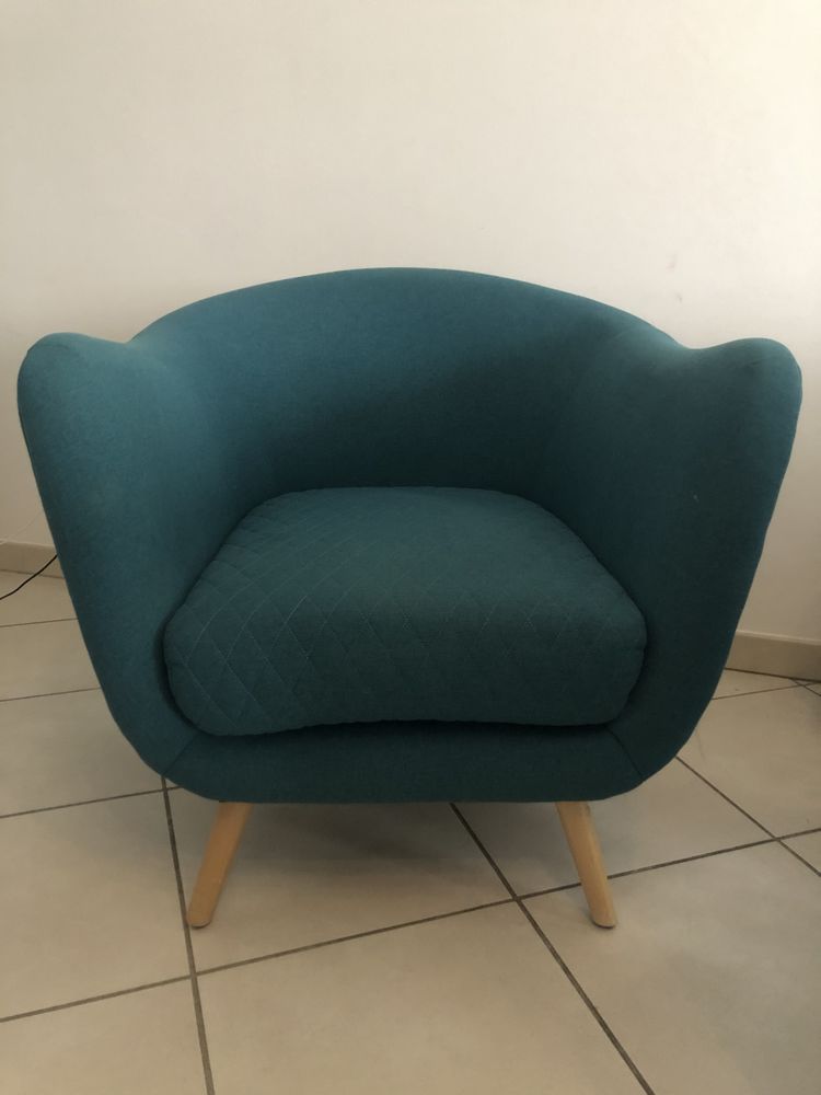 Fauteuil bleu MADE 165 Lyon 8 (69)