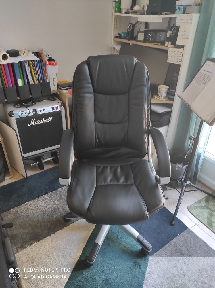 Fauteuil de bureau 40 Roquebrune-sur-Argens (83)