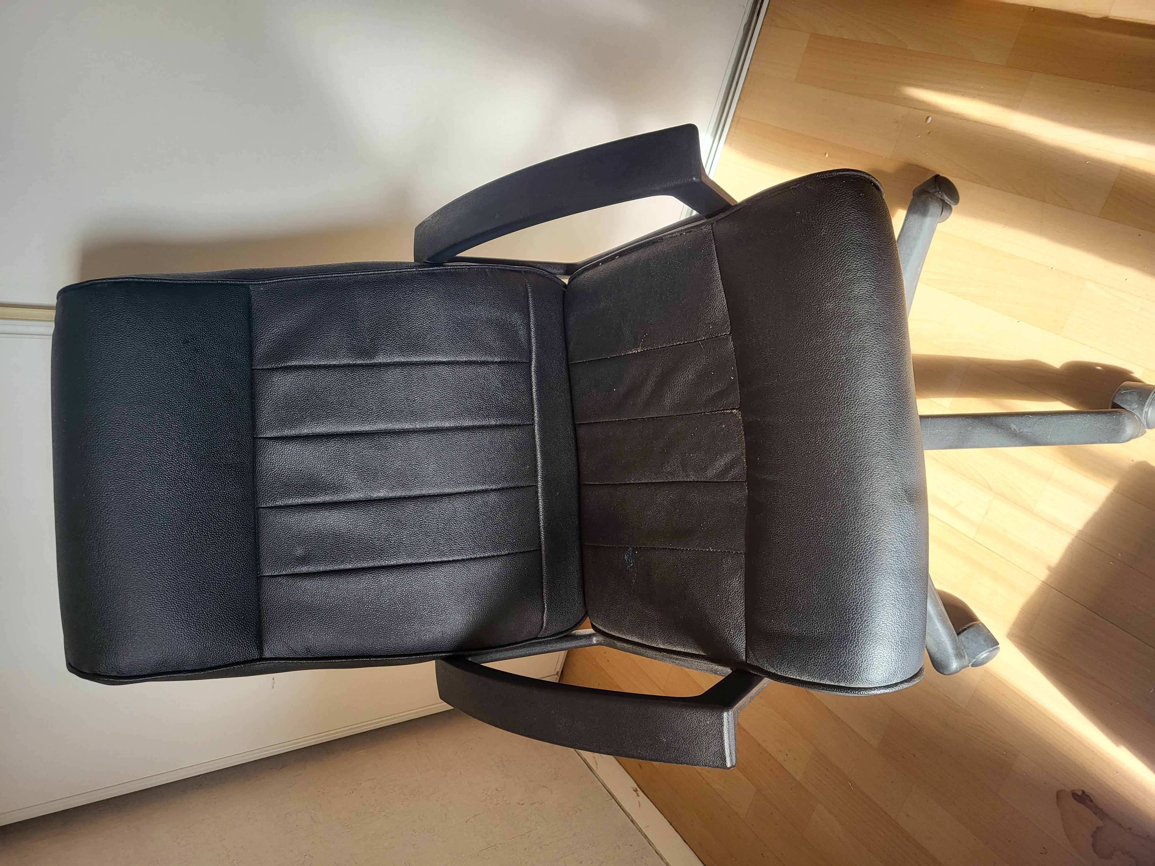 Fauteuil bureau 8 Clermont-Ferrand (63)